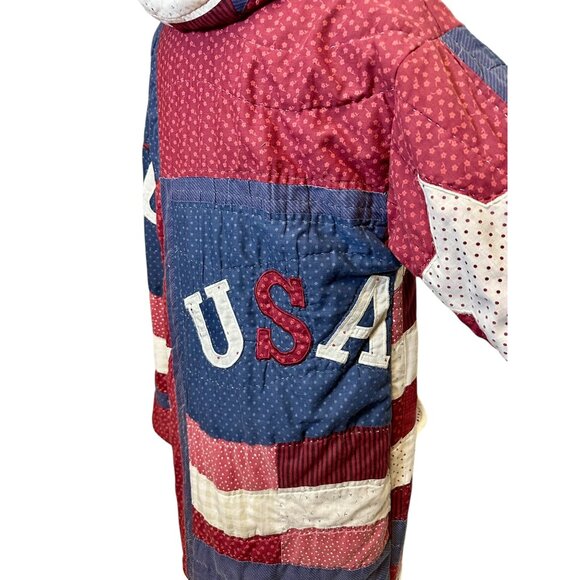 Handmade Patriotic Quilt Coat USA Flag Patchwork Hooded Jacket | Heirloom & Hem - Picture 7 of 8